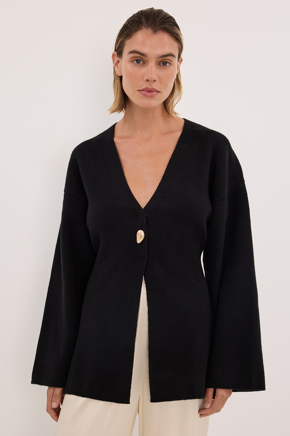 SCOUT BLACK LONG SLEEVE KNIT TOP