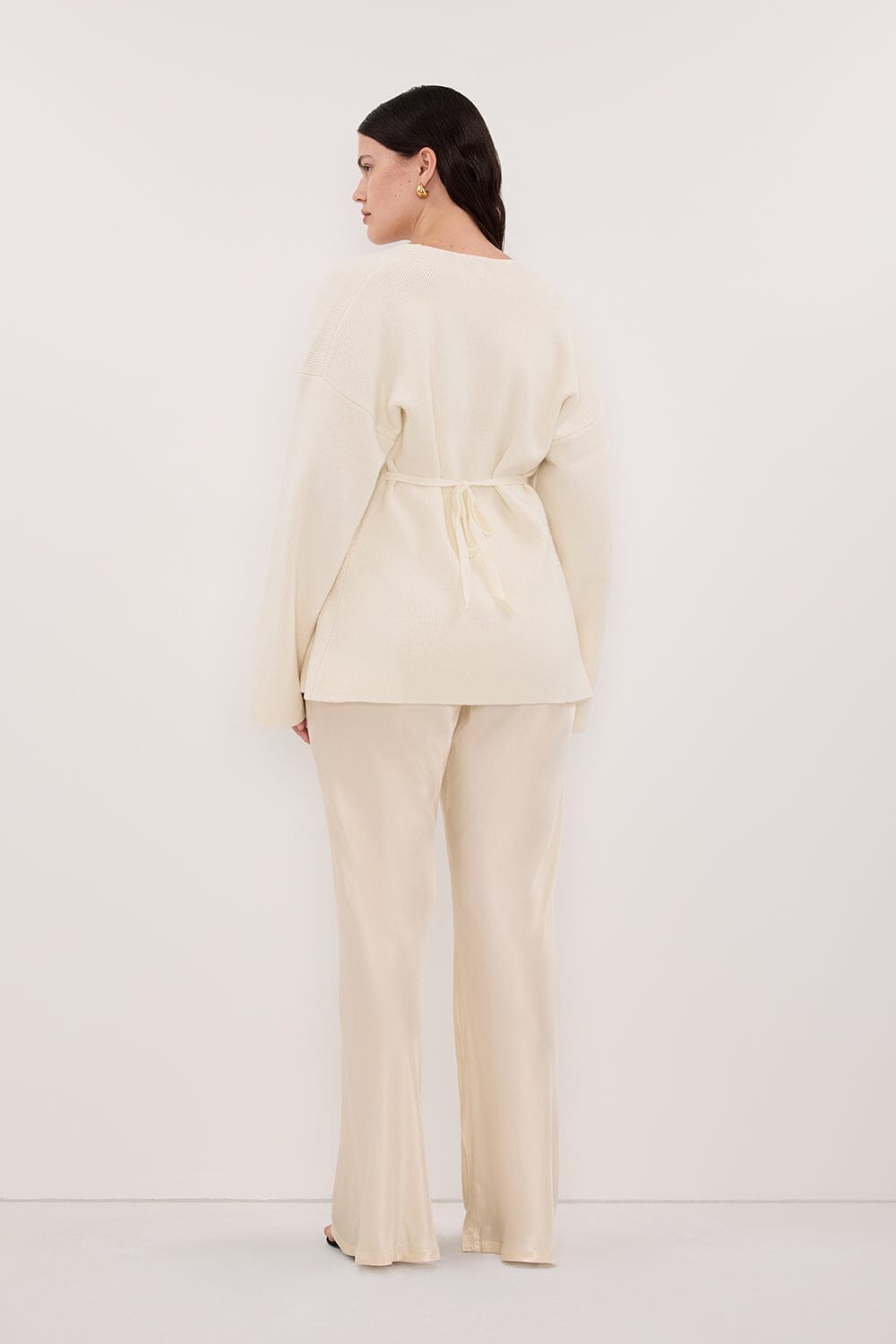 SCOUT CREAM LONG SLEEVE KNIT TOP