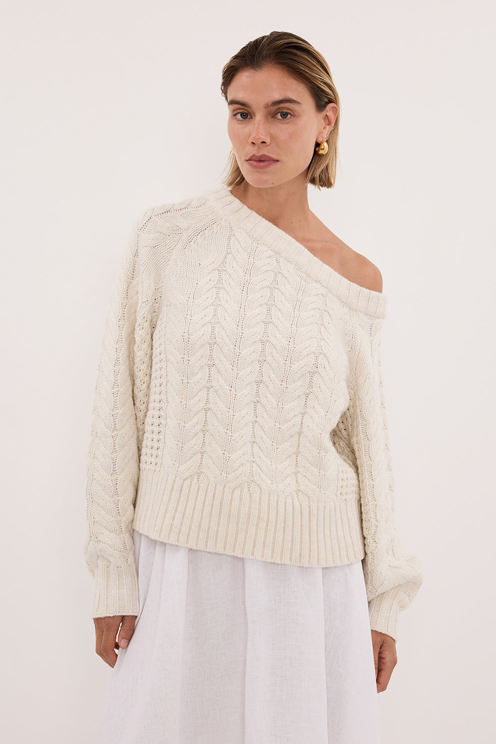 TOM CREAM ASYM KNIT JUMPER