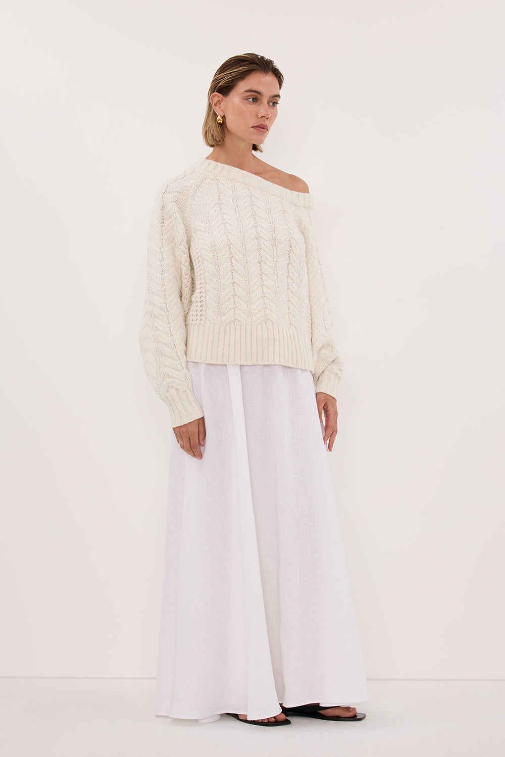 TOM CREAM ASYM KNIT JUMPER