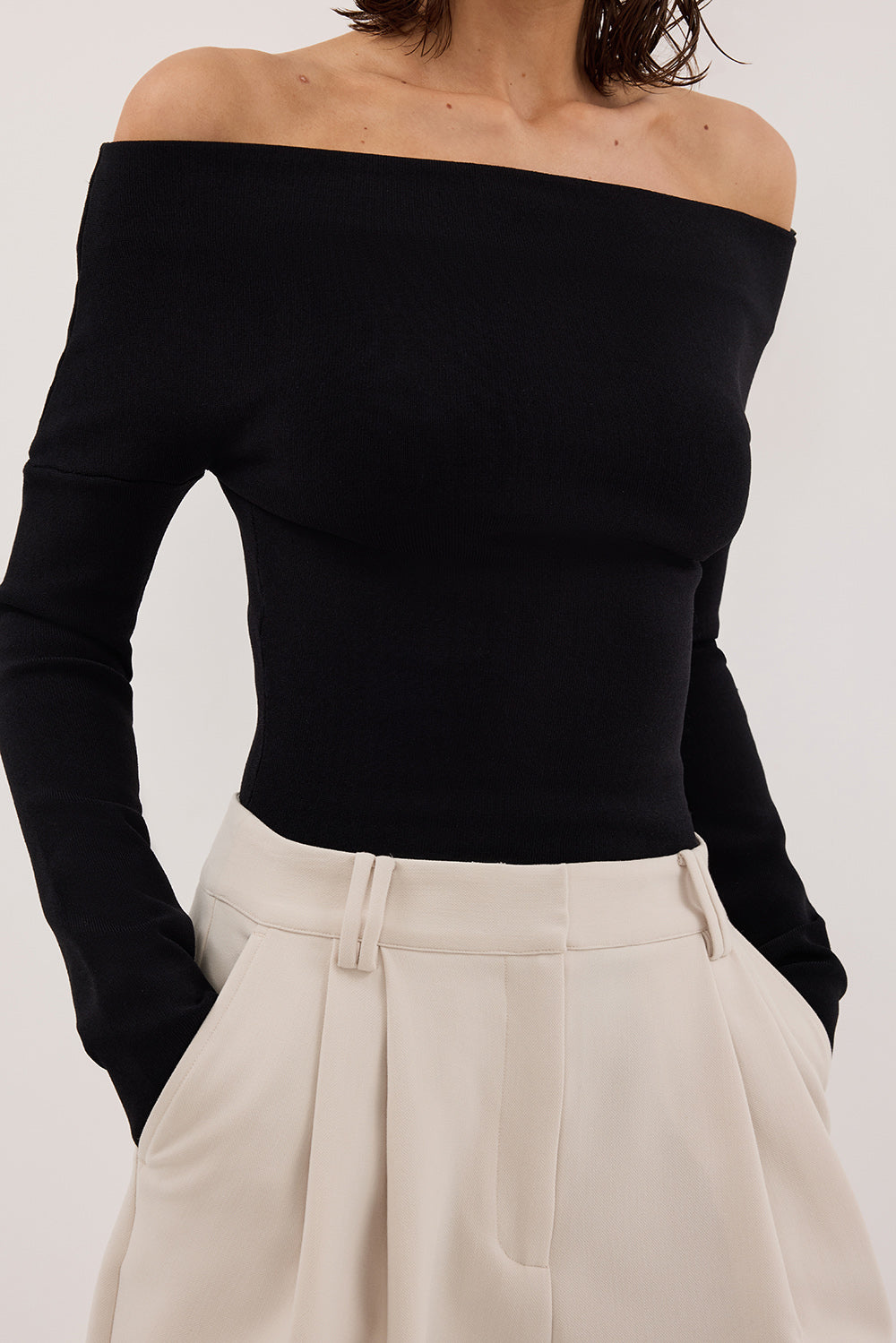 ASTRID BLACK LONG SLEEVE KNIT TOP Clothing DISSH Boutiques 