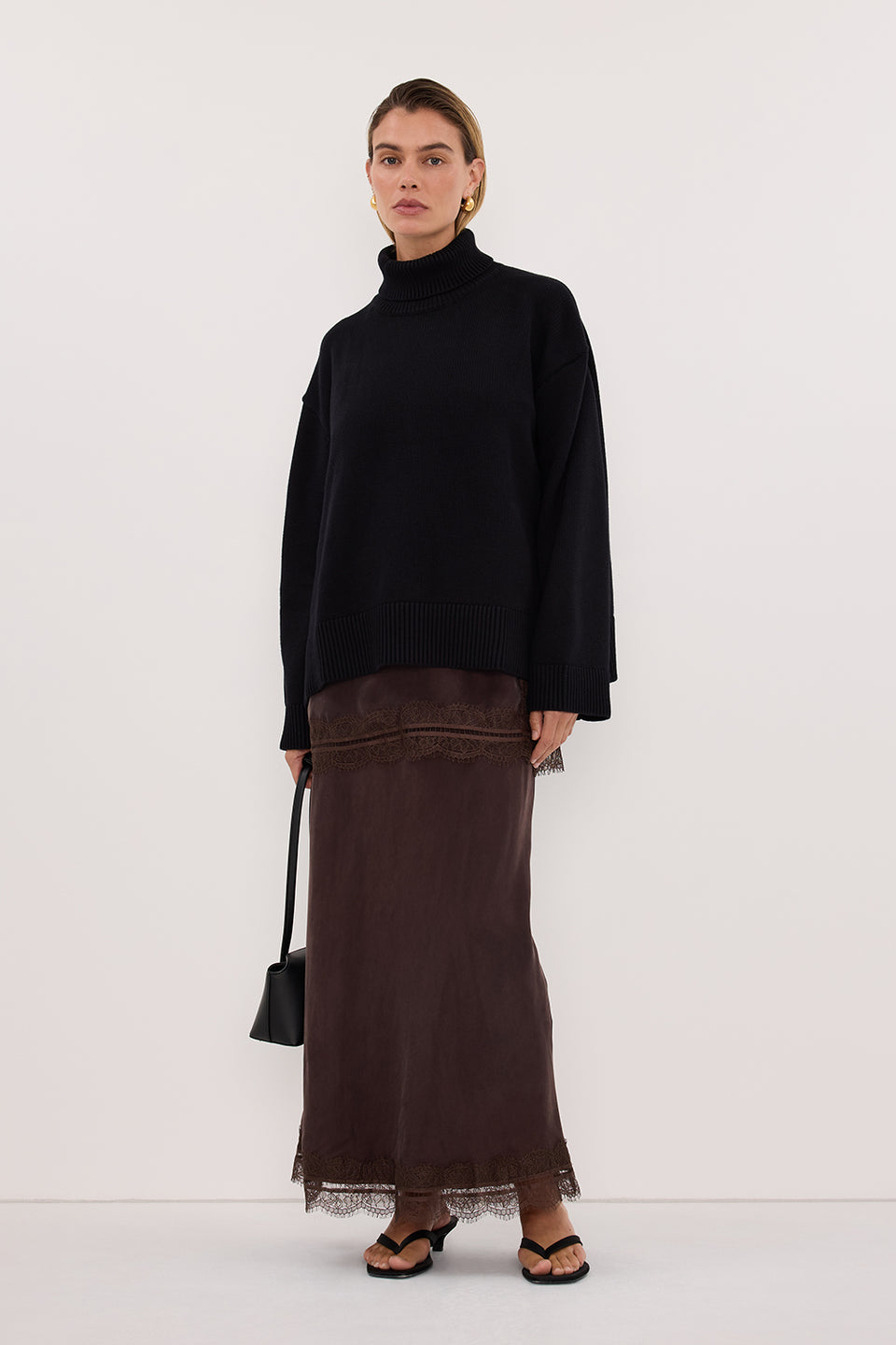 ELLA BLACK TURNBACK NECK KNIT JUMPER