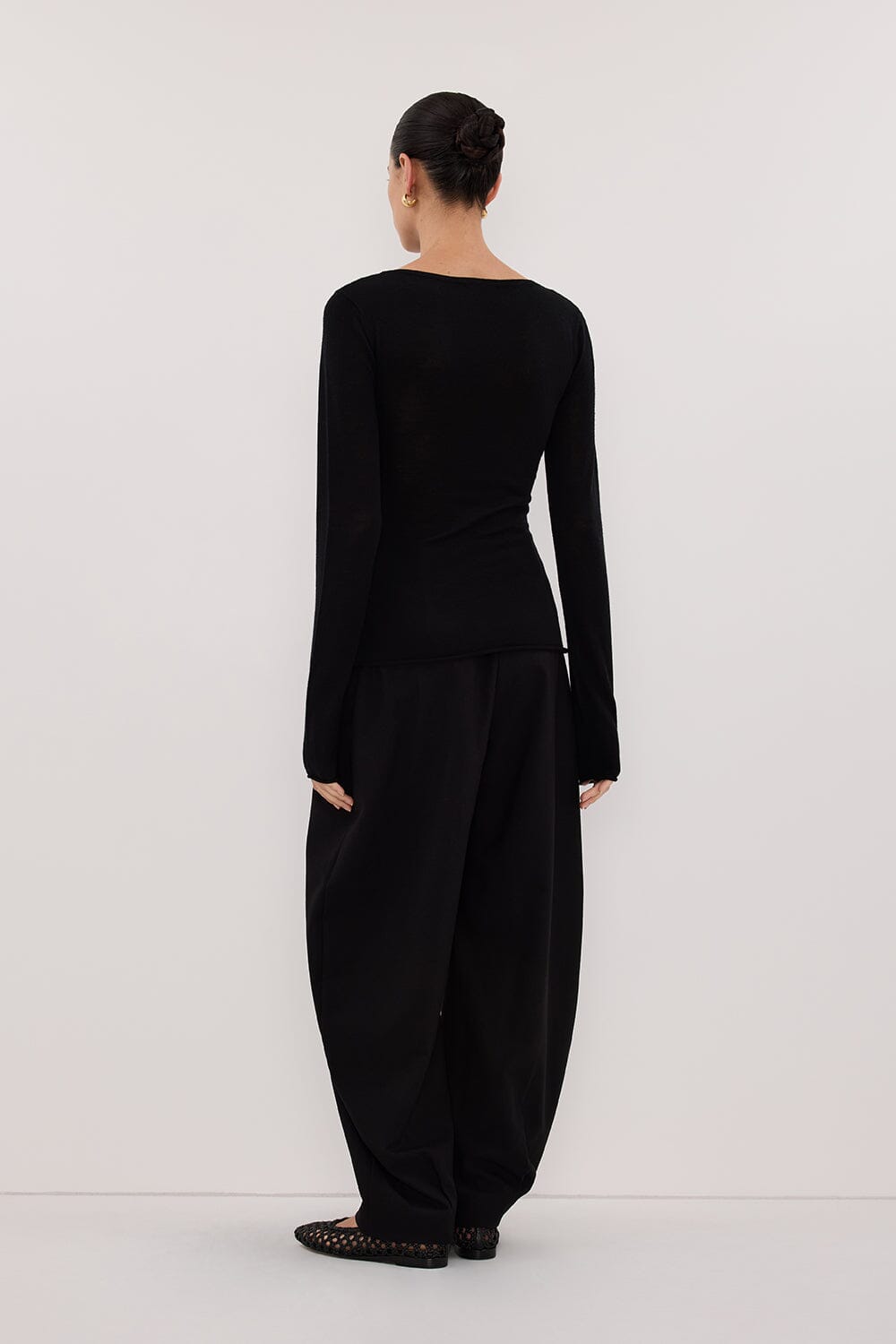IVY BLACK MERINO LONG SLEEVE TOP Clothing DISSH Boutiques 