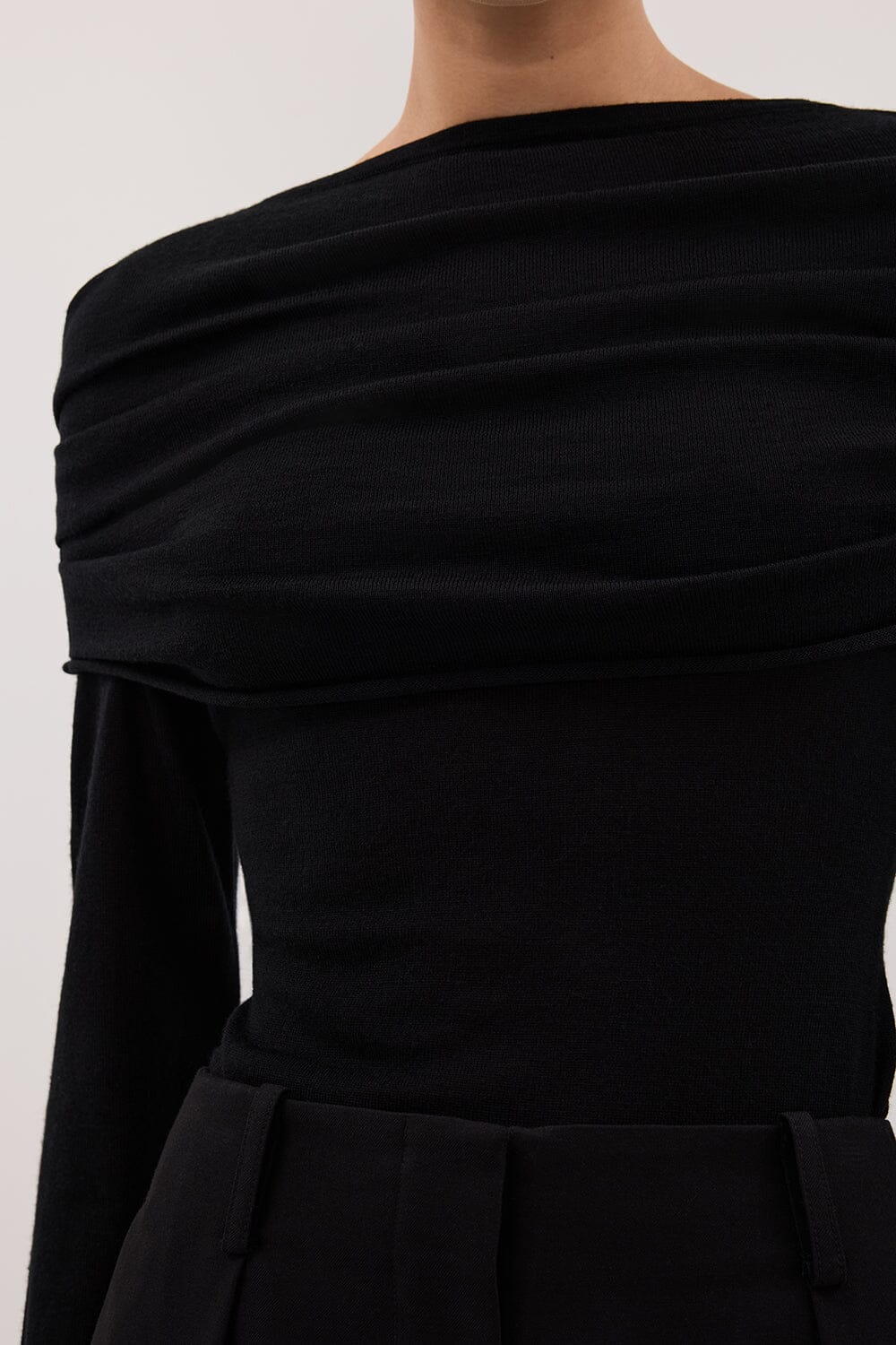 IVY BLACK MERINO LONG SLEEVE TOP Clothing DISSH Boutiques 