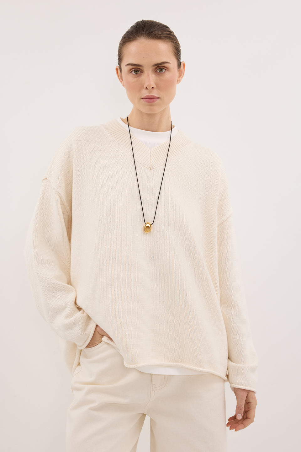FLINT CREAM V NECK KNIT JUMPER Clothing DISSH Boutiques 