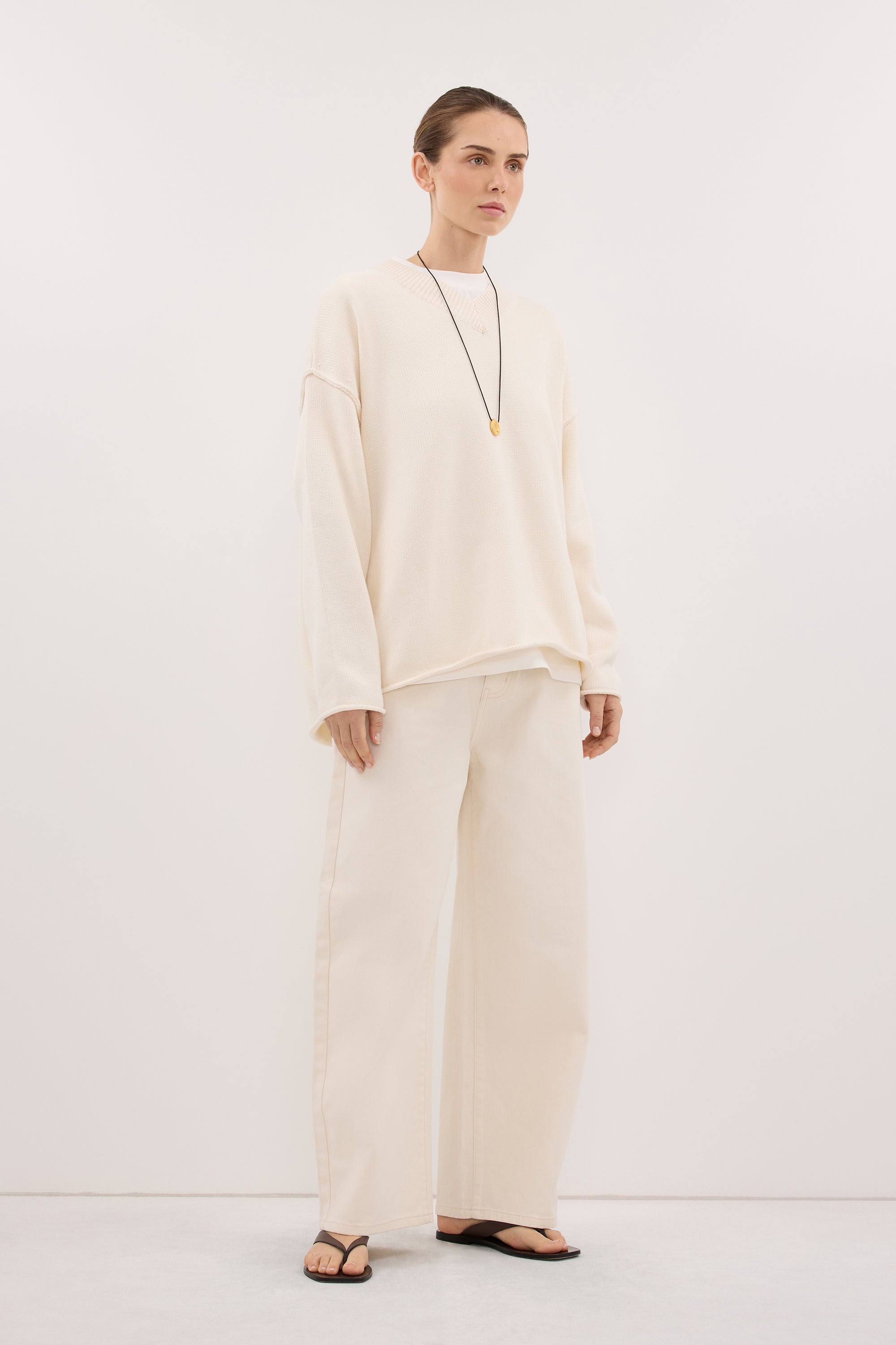 FLINT CREAM V NECK KNIT JUMPER
