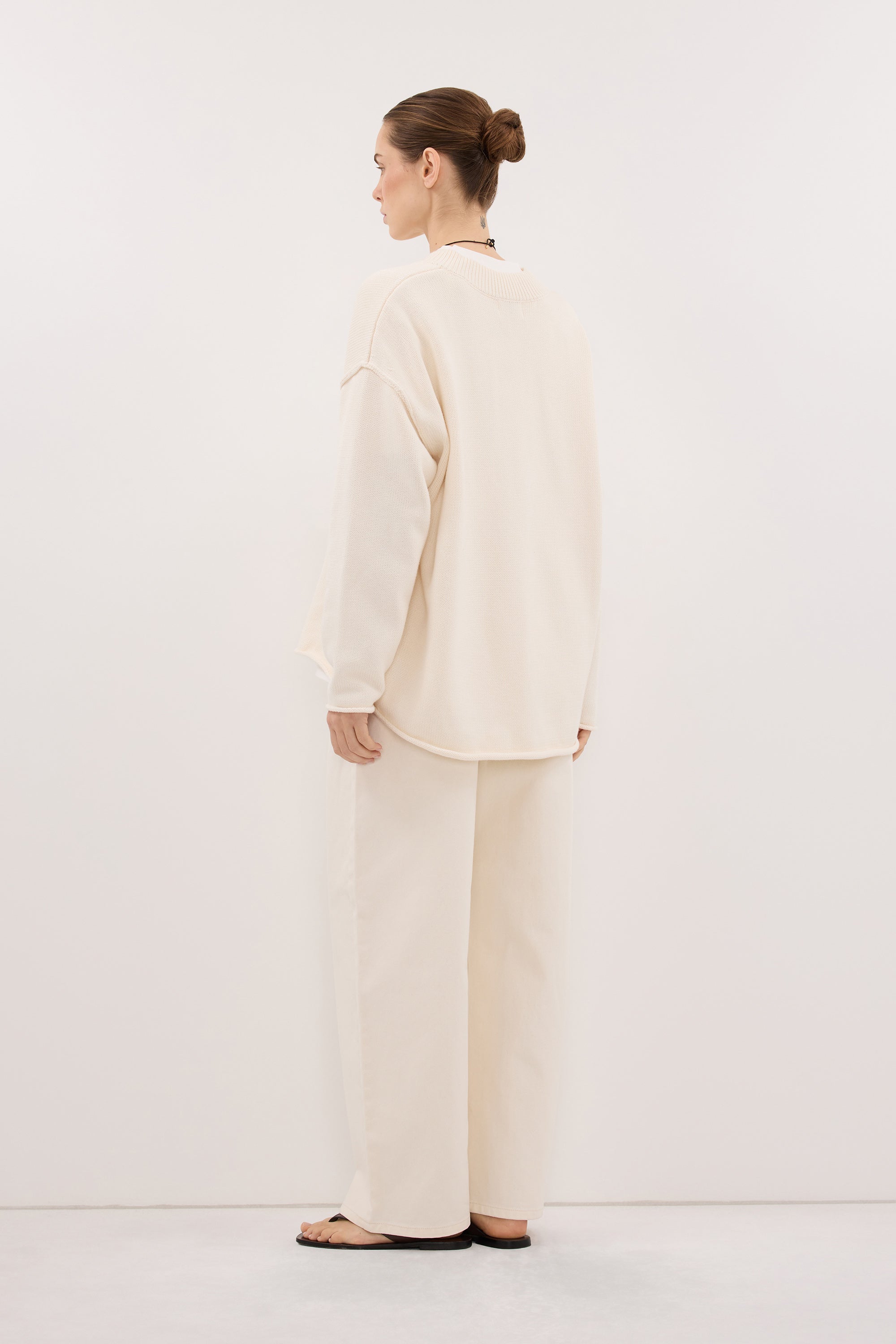 FLINT CREAM V NECK KNIT JUMPER