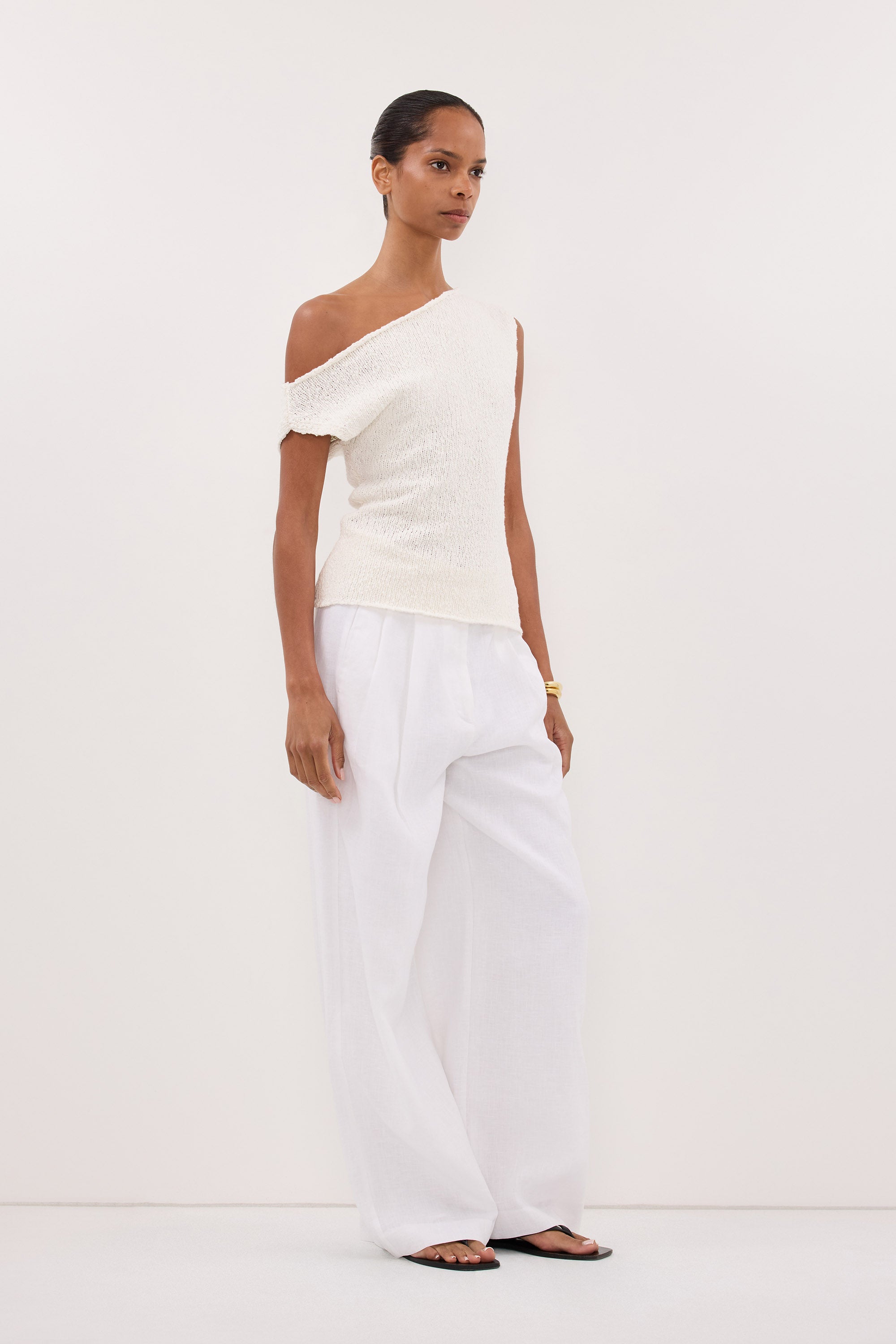 DINA OFF WHITE COTTON ASYM KNIT TOP