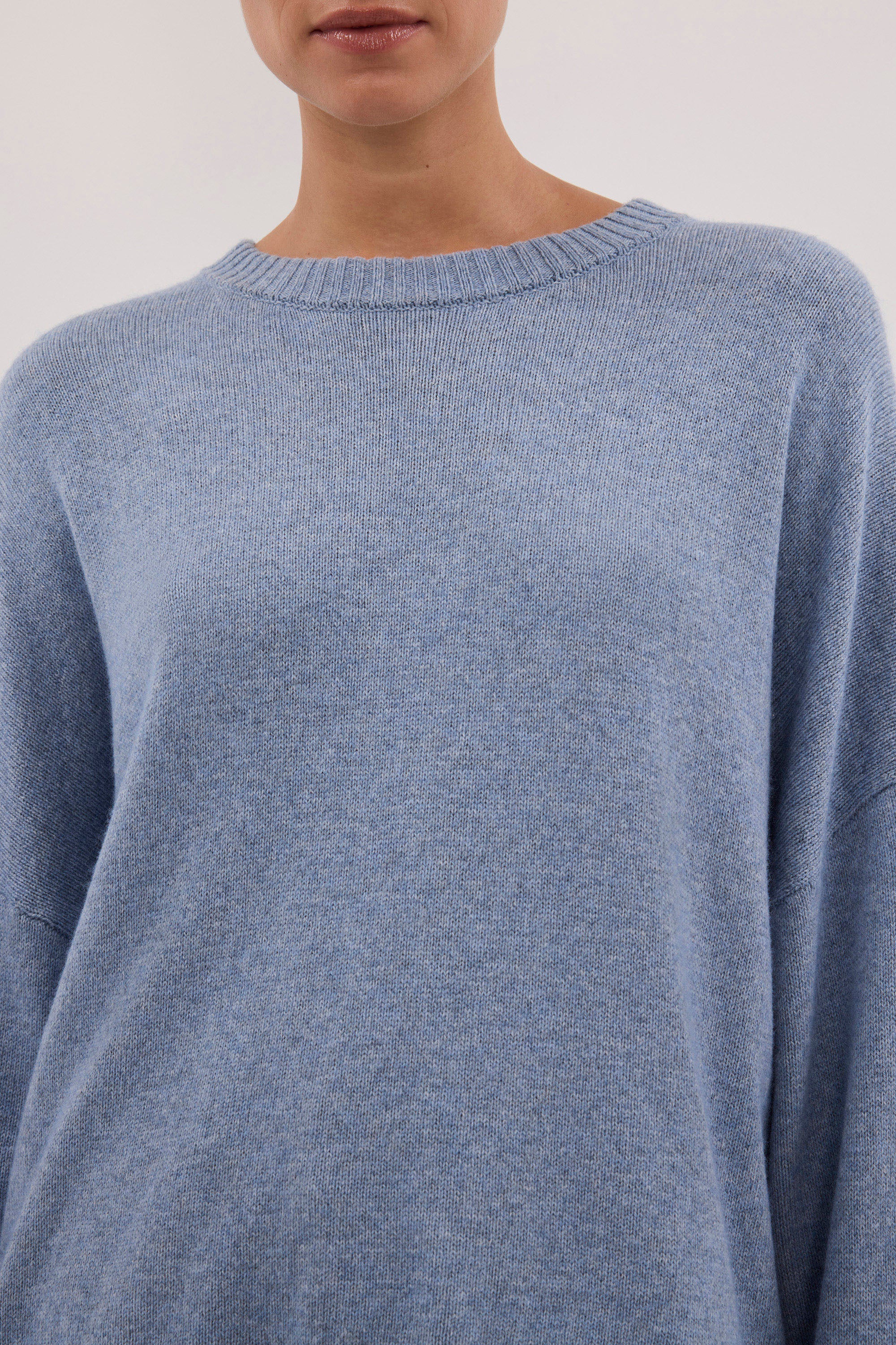 BELLA SKY BLUE CREW NECK KNIT JUMPER