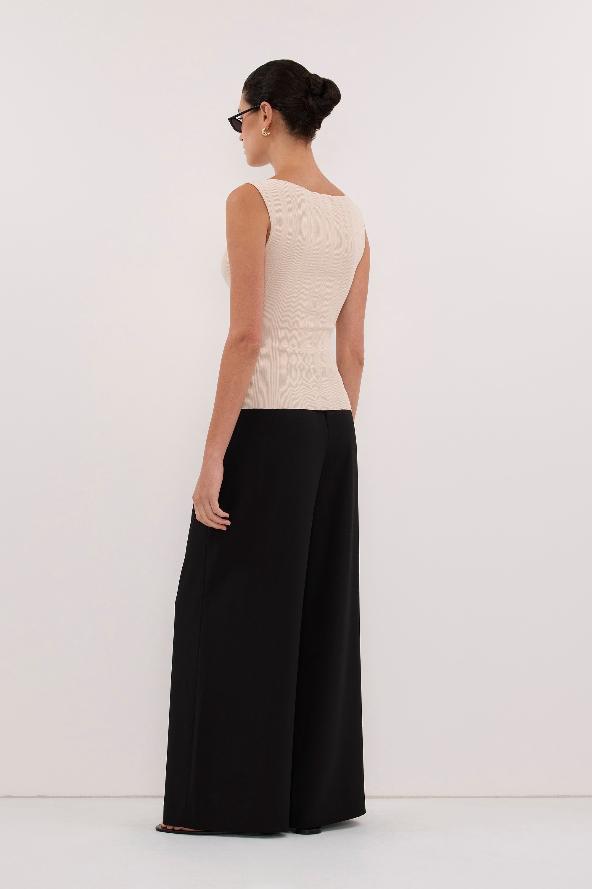 DOVE STONE SLEEVELESS RIBBED KNIT TANK