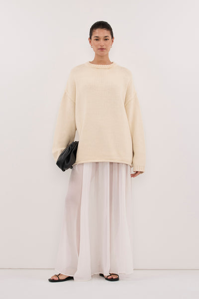 Aude wearing JETT STRAW LONGLINE KNIT JUMPER