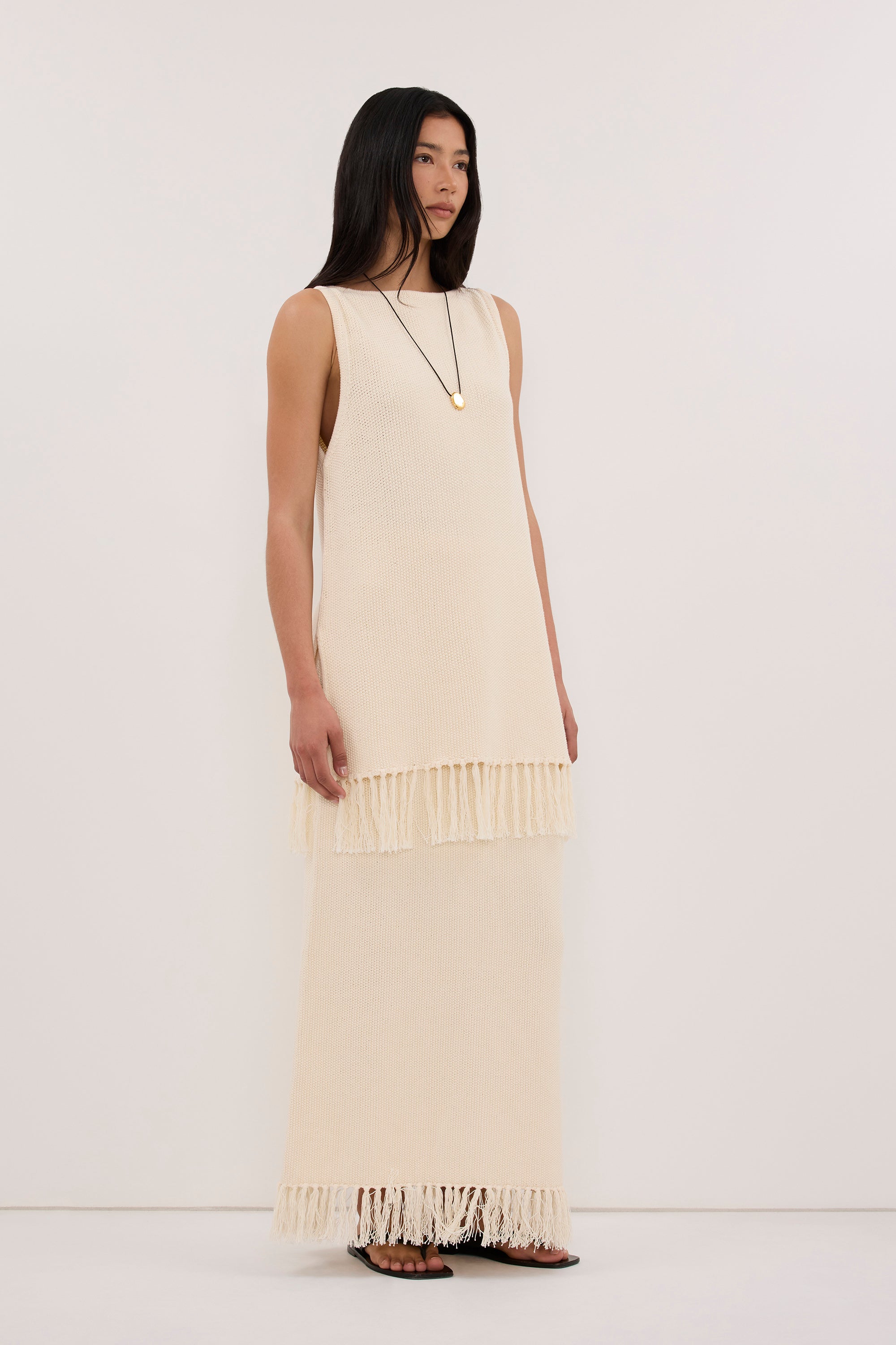 BENETTE NATURAL FRINGE TUNIC TOP