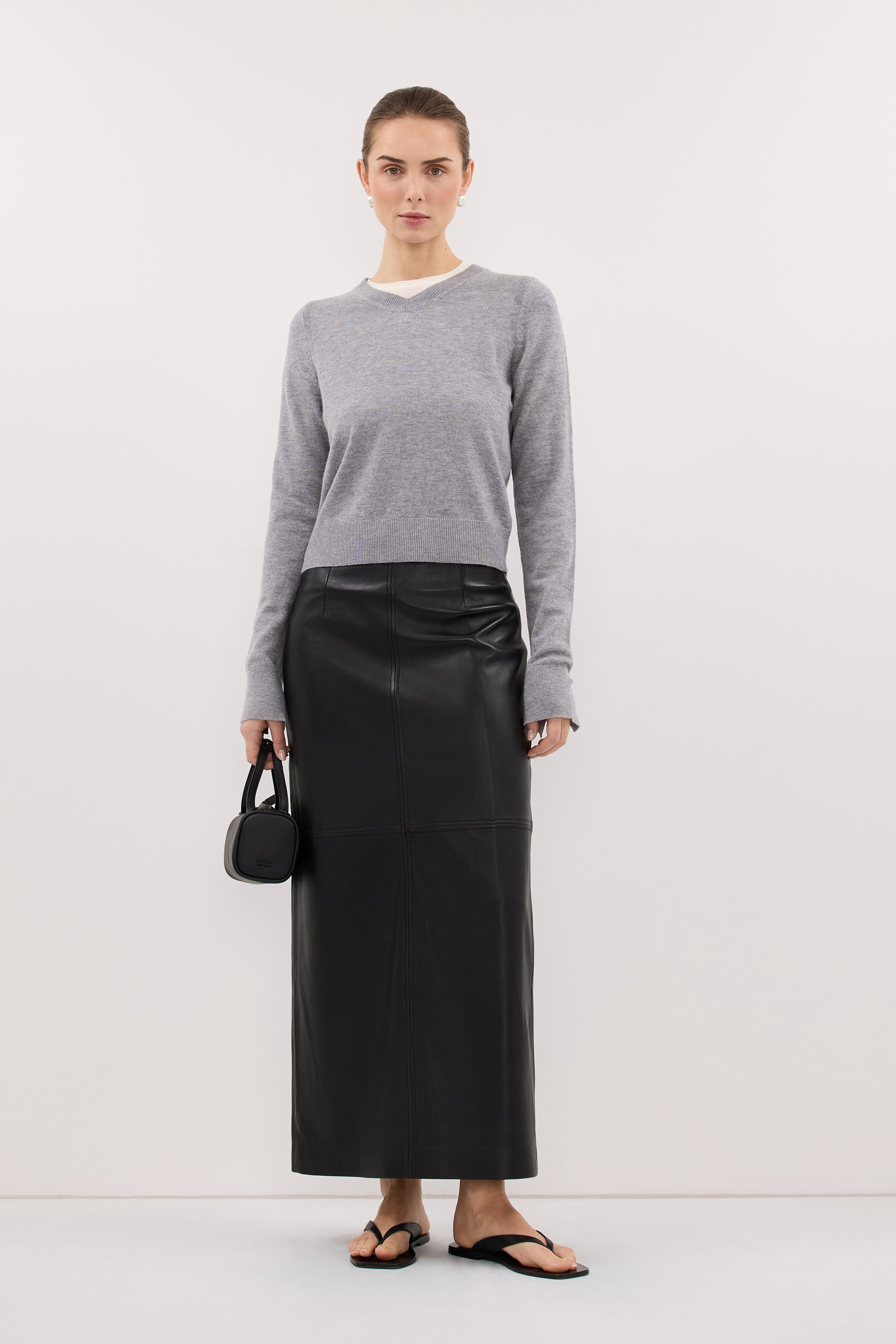 LIVIA GREY MARLE KNIT V NECK JUMPER