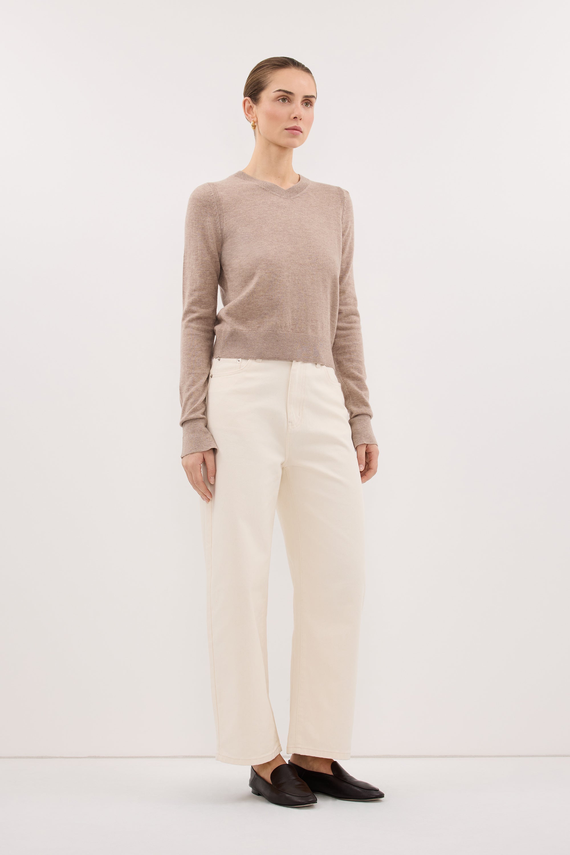 LIVIA OAT MARLE KNIT V NECK JUMPER