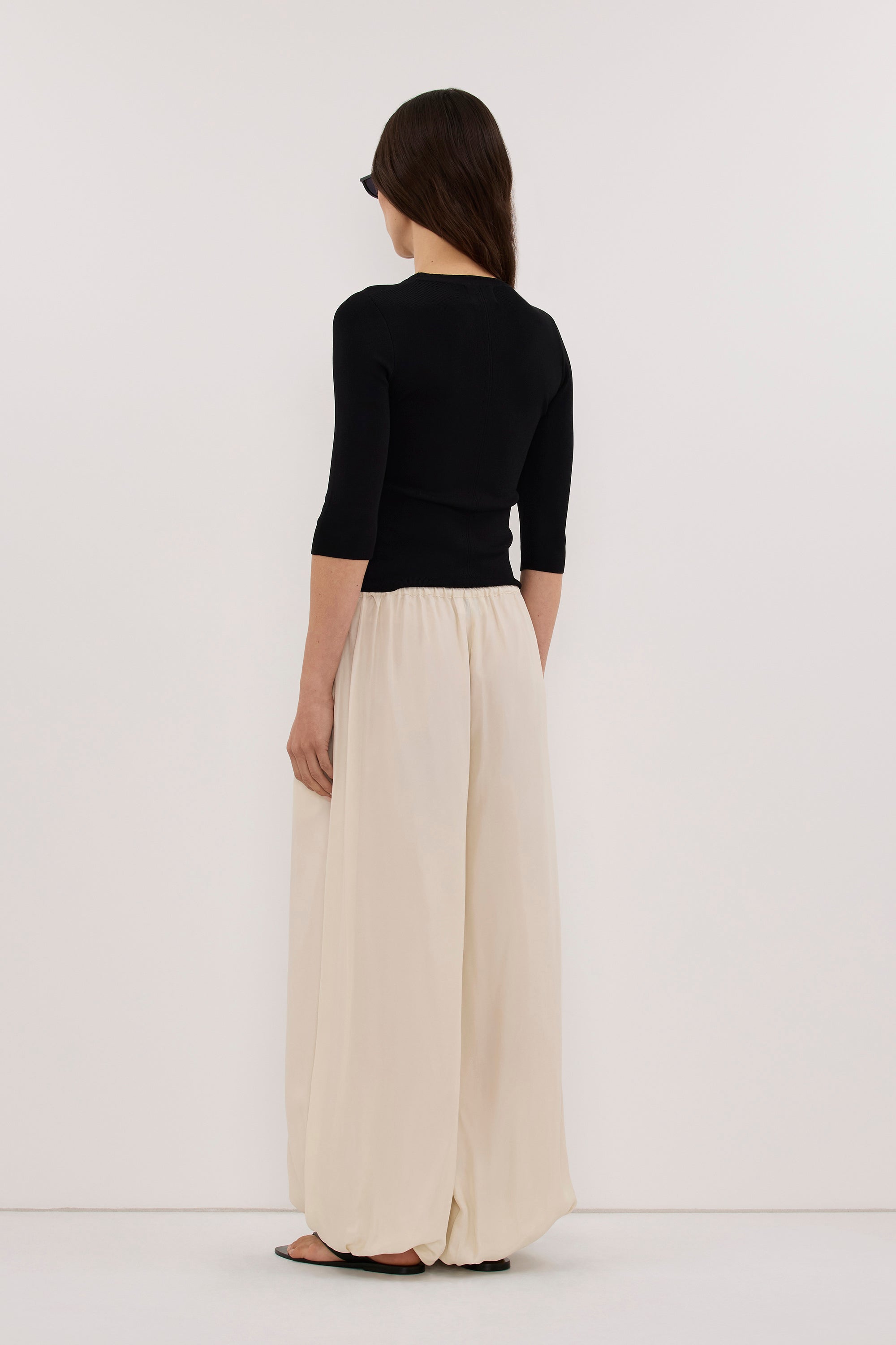 SILVIA BLACK 3/4 SLEEVE KNIT TEE