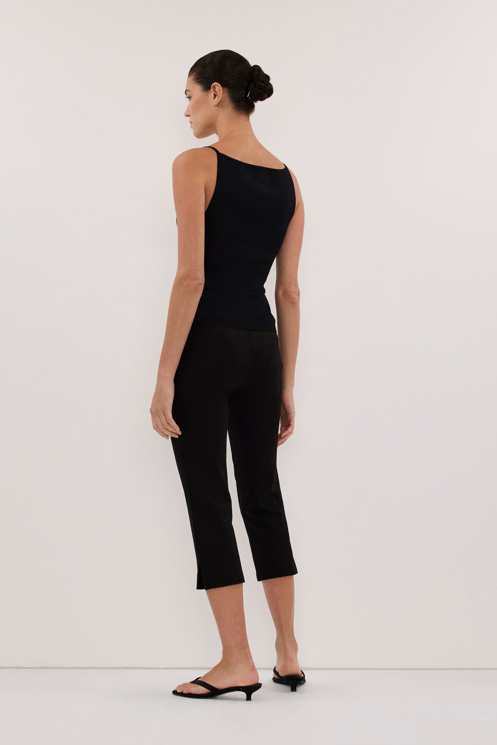 VIREYA BLACK BOAT NECK KNIT TOP