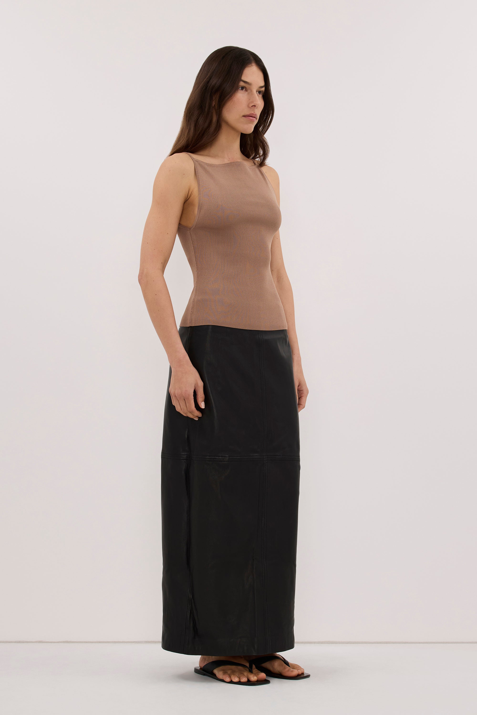 VIREYA CAMEL BOAT NECK KNIT TOP