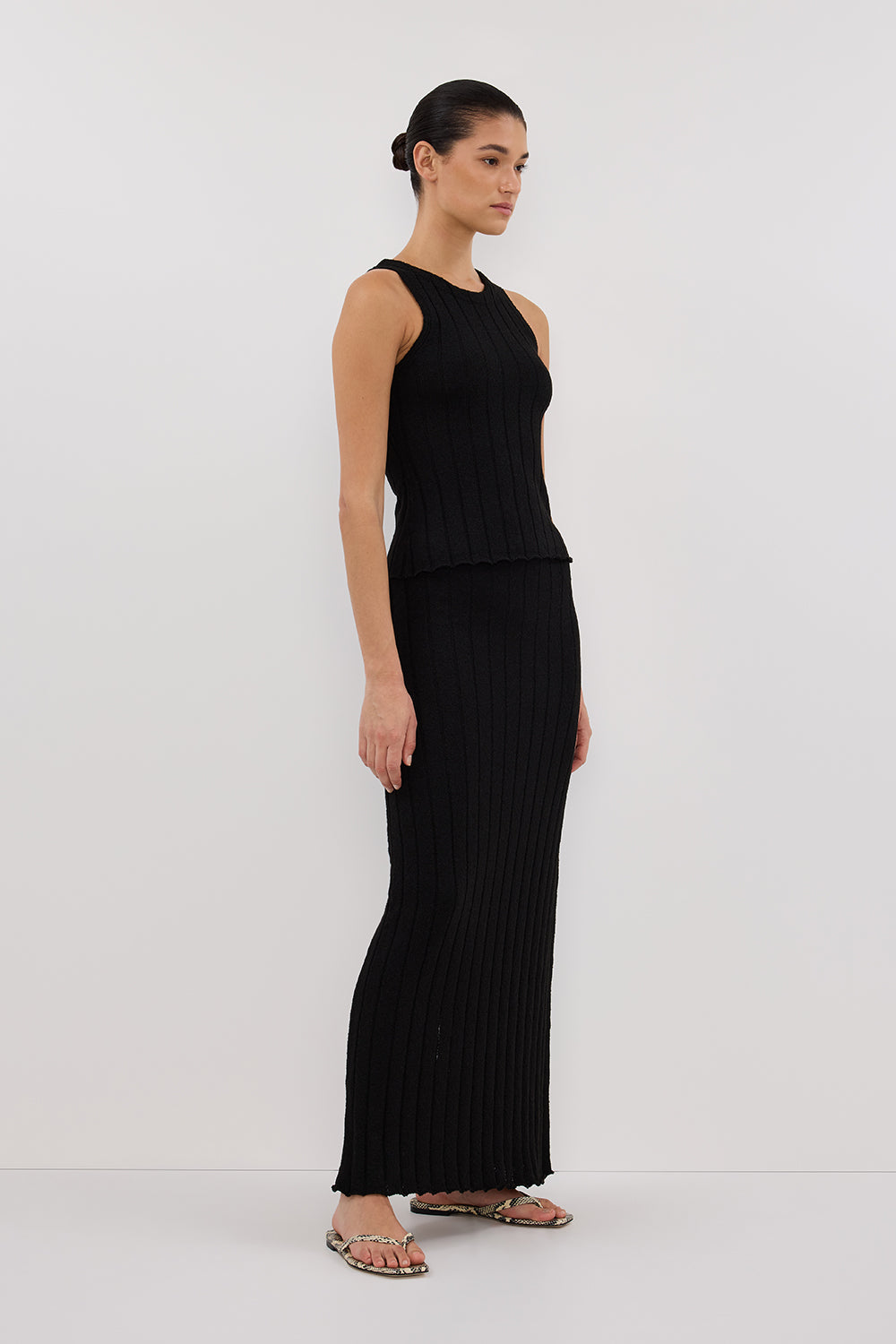 REM BLACK KNIT MIDI SKIRT Clothing DISSH Boutiques 