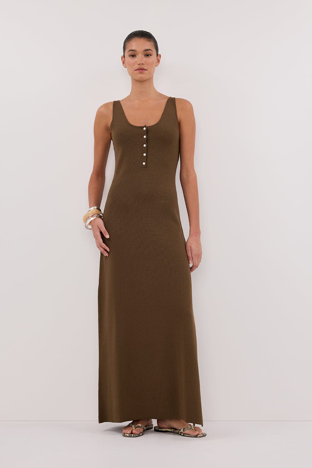 TROY OLIVE SLEEVELESS MAXI DRESS Clothing DISSH Boutiques XXS OLIVE 