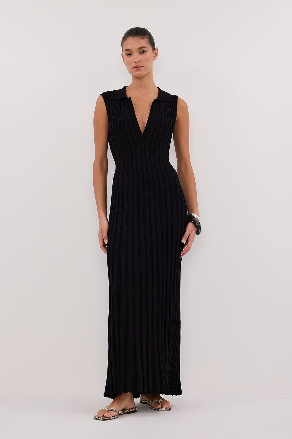 HAL BLACK SLEEVELESS KNIT MIDI DRESS Clothing DISSH Boutiques XXS BLACK 
