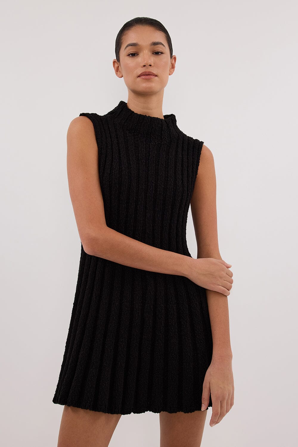 VERO BLACK KNIT MINI DRESS Clothing DISSH Boutiques 