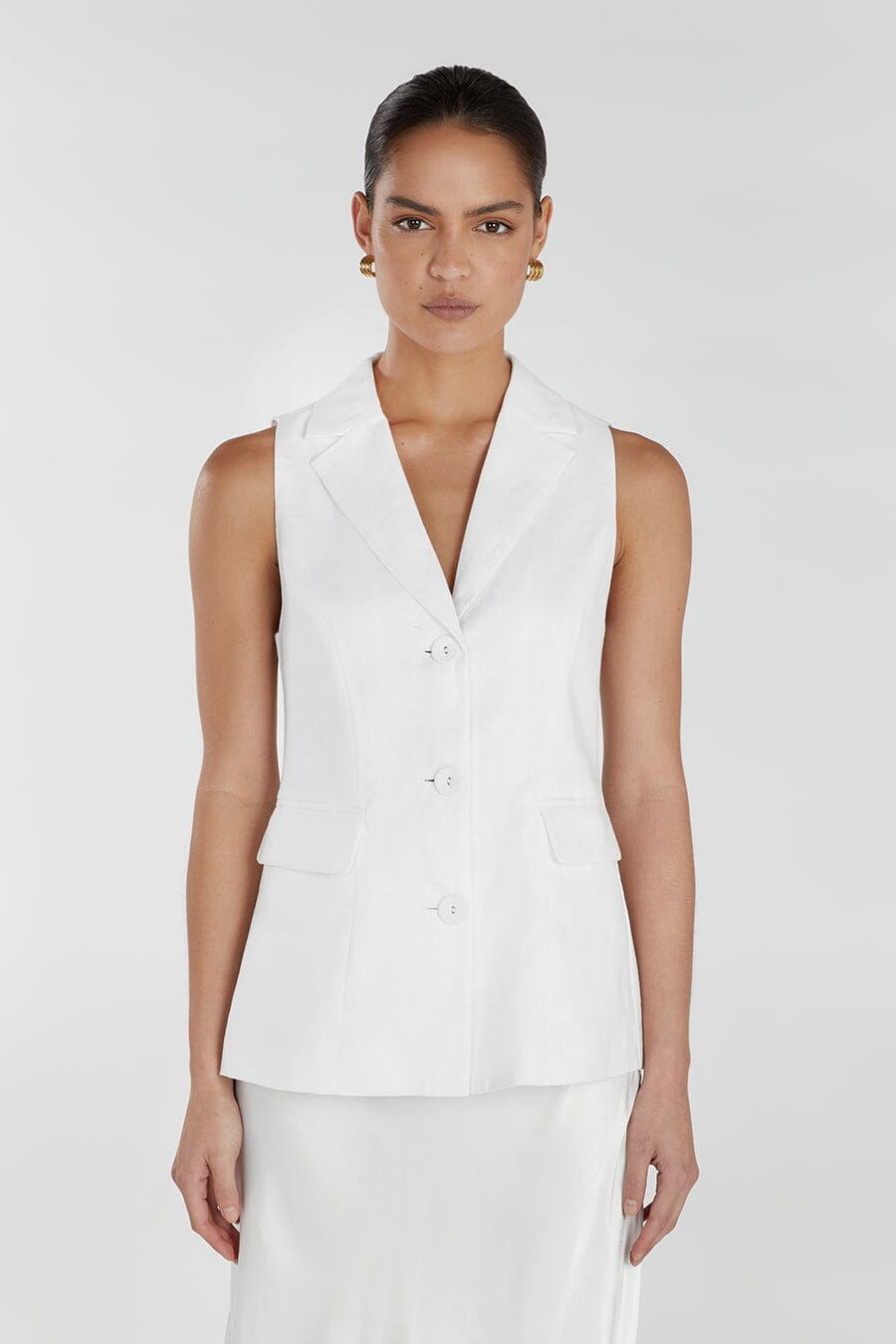 KRISTIN WHITE LINEN LONGLINE VEST Clothing DISSH Boutiques 