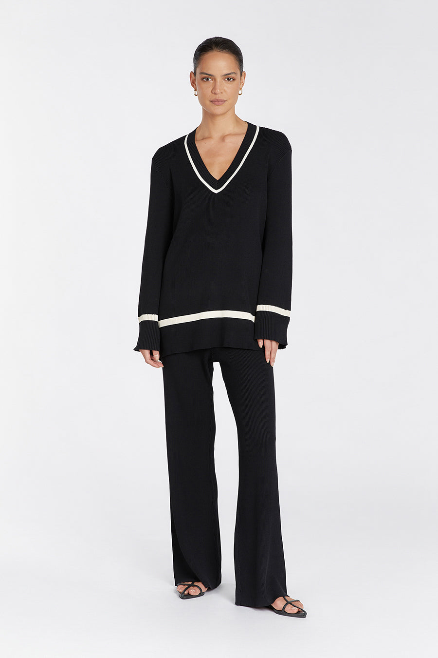 Black knit clearance jumper